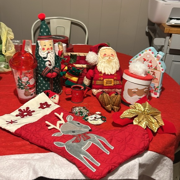 Vintage Christmas decor 13 pc bundle of vintage Christmas decor - Picture 17 of 17